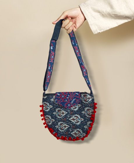 𝑒𝑑𝑖𝑡𝑒𝑑 𝑏𝑦 @𝑐𝑙𝑎𝑖𝑟𝑒𝑒𝑙𝑖𝑠𝑒_ | Bags, Mini shoulder bag, Girls  bags